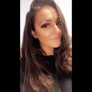 Meet your Posher, Nikki